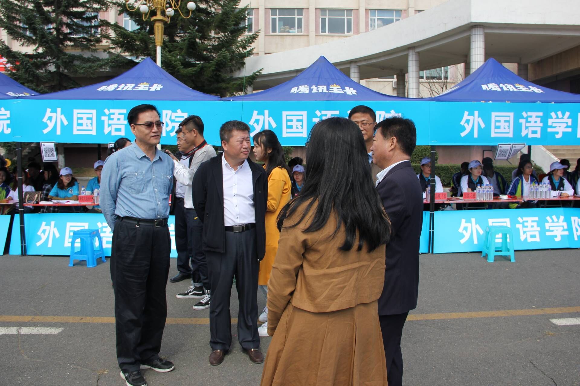 C:/Users/asus/Desktop/sss/QQ图片20180911221234.jpg C:/Users/asus/Desktop/sss/QQ图片20180911221234.jpg